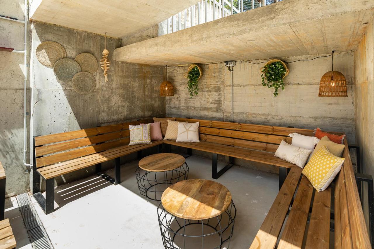 L' Escala Albana Apartaments Turistics מראה חיצוני תמונה