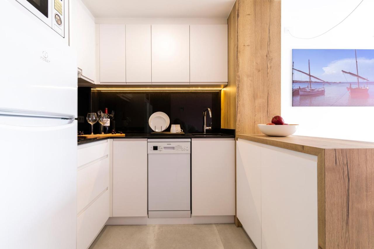L' Escala Albana Apartaments Turistics מראה חיצוני תמונה